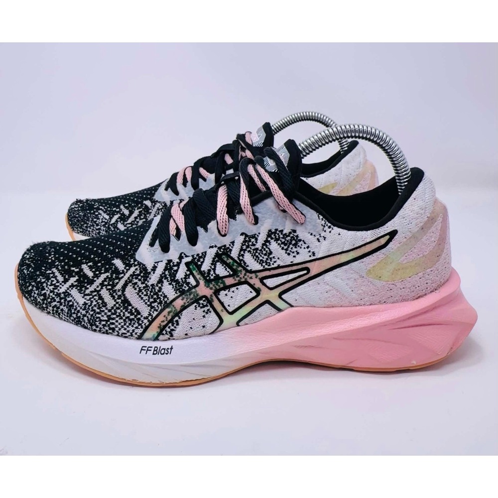 ASICS Dynablast New Strong Womens 8 White Ginger Peach Running Shoes 1012A944